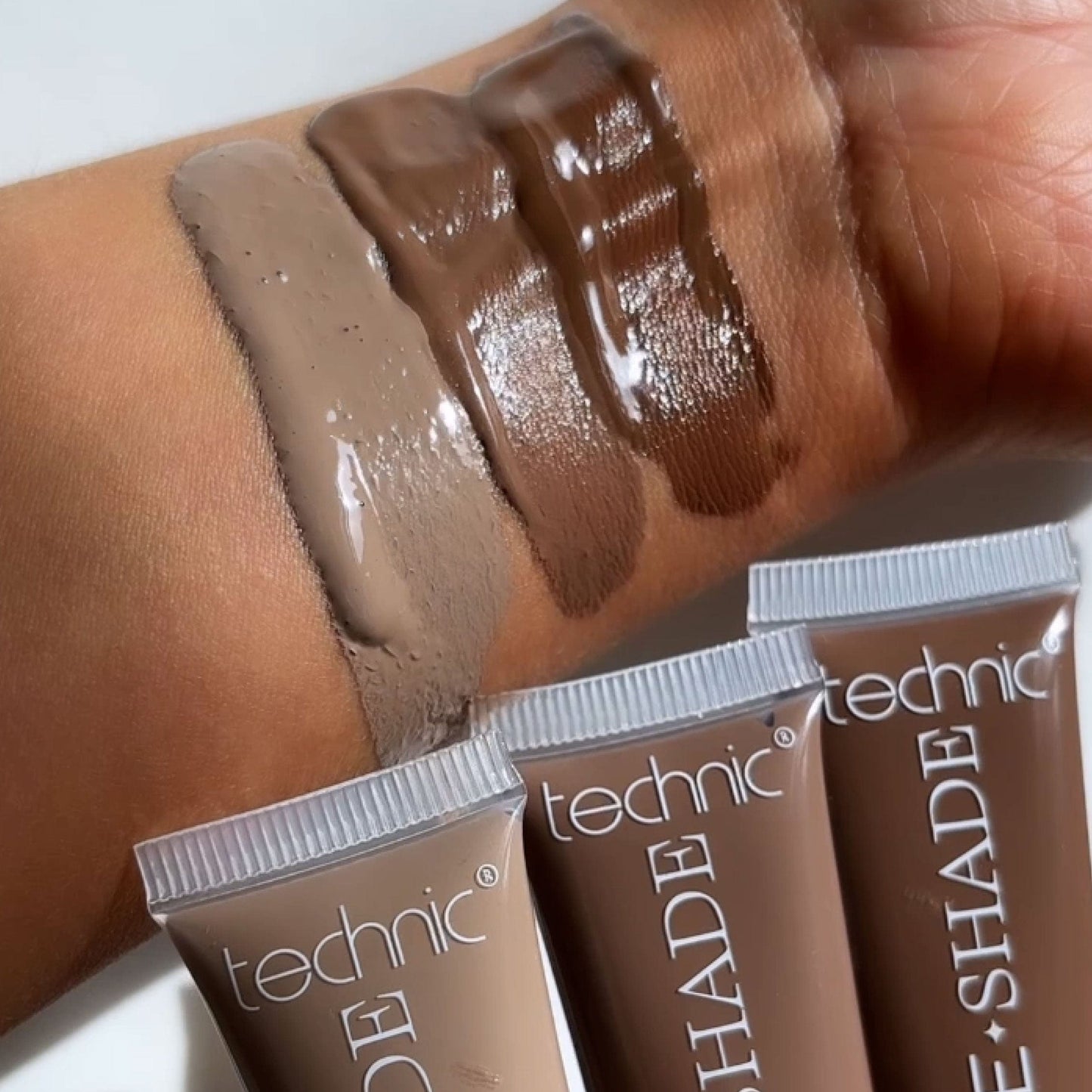 Technic Pure Shade Contour Wand